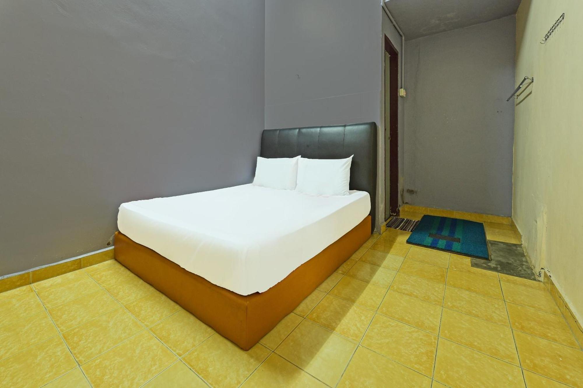 Spot On 90144 Corridor Hotel 1 ペカン エクステリア 写真