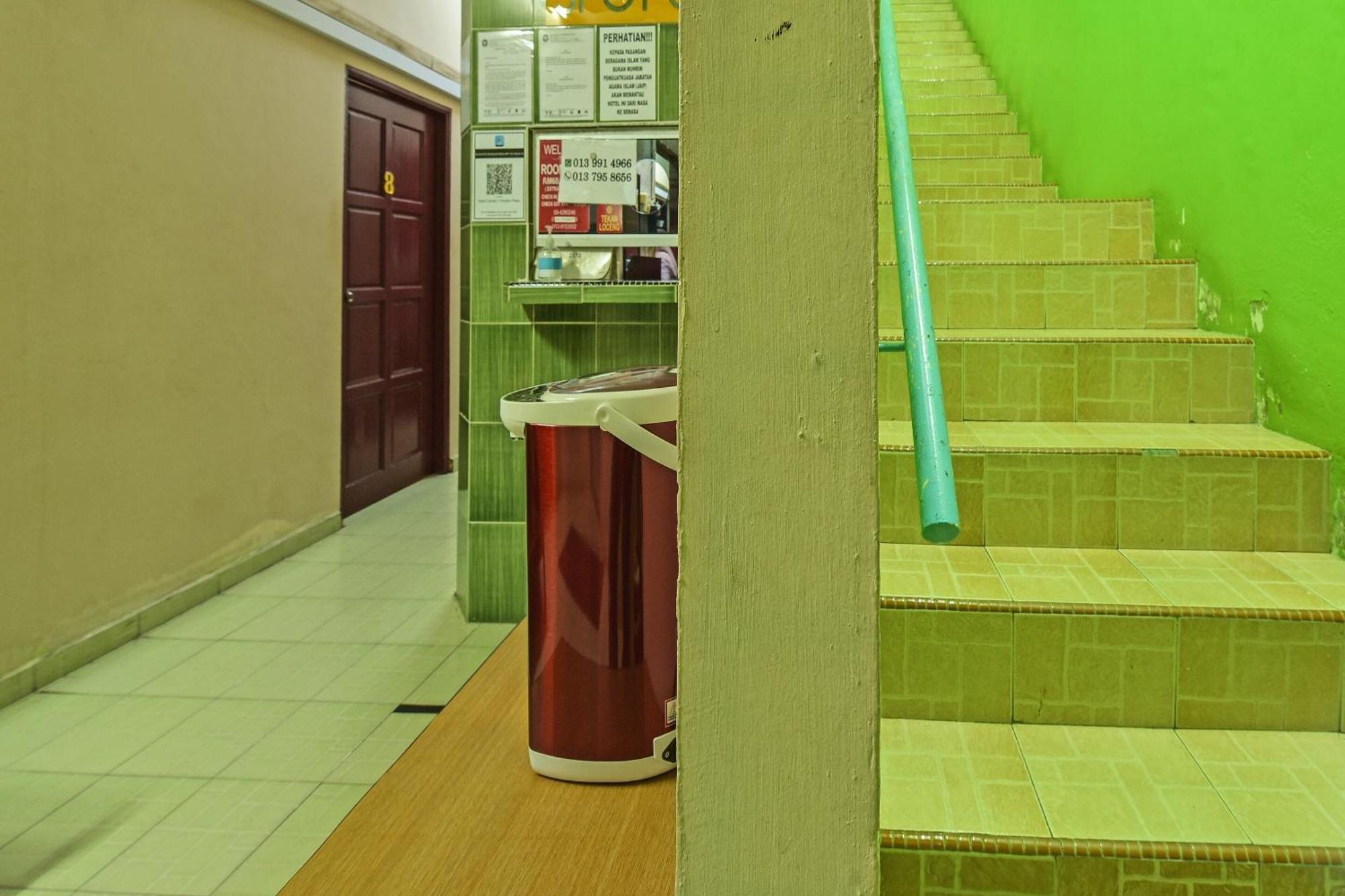 Spot On 90144 Corridor Hotel 1 ペカン エクステリア 写真